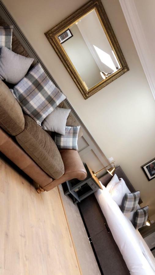 Bed and Breakfast The Huntingdon Dumfries Exterior foto