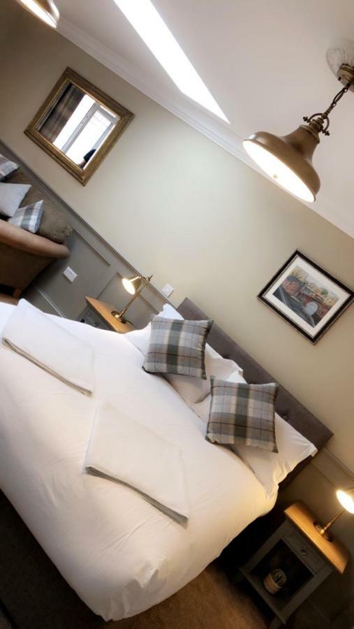 Bed and Breakfast The Huntingdon Dumfries Exterior foto